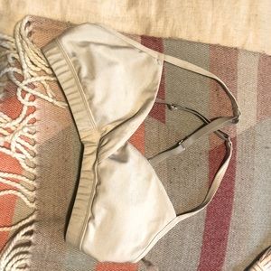 Aritzia Cream Sports Bra S